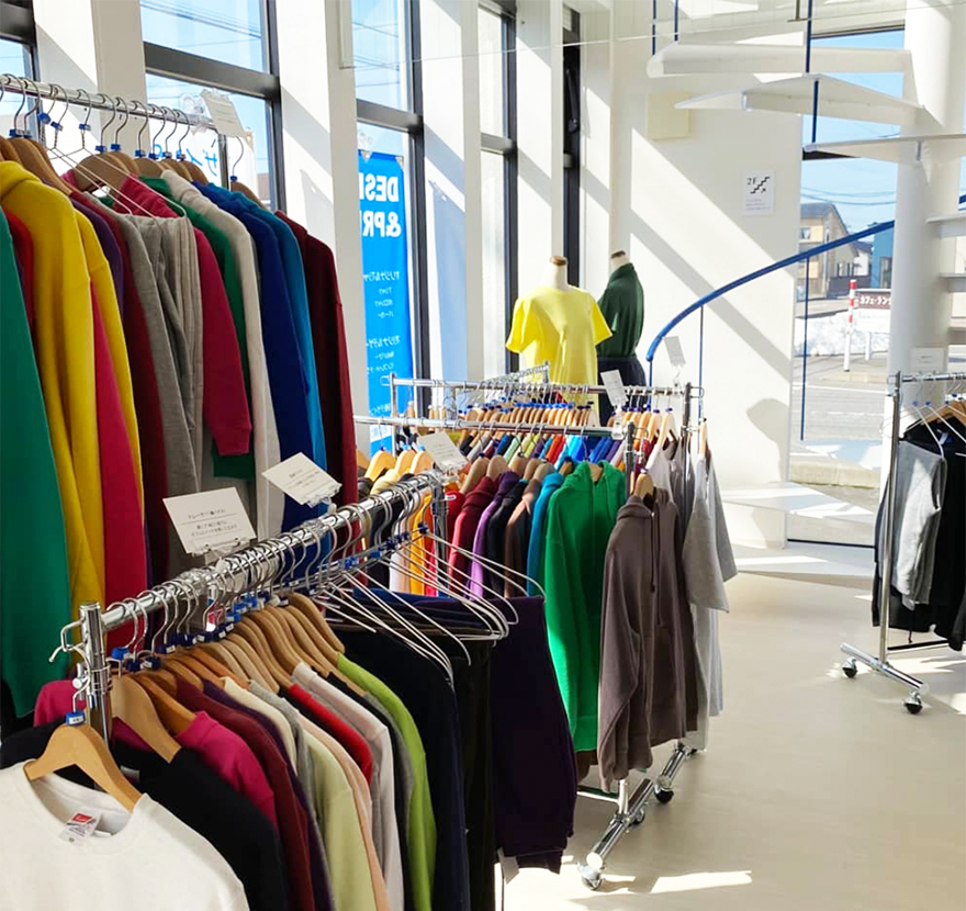 豊富なTシャツサンプル